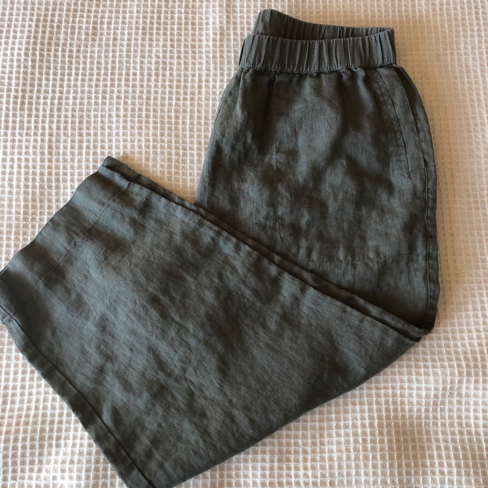 Chico’s Linen Crop Pants With Pockets